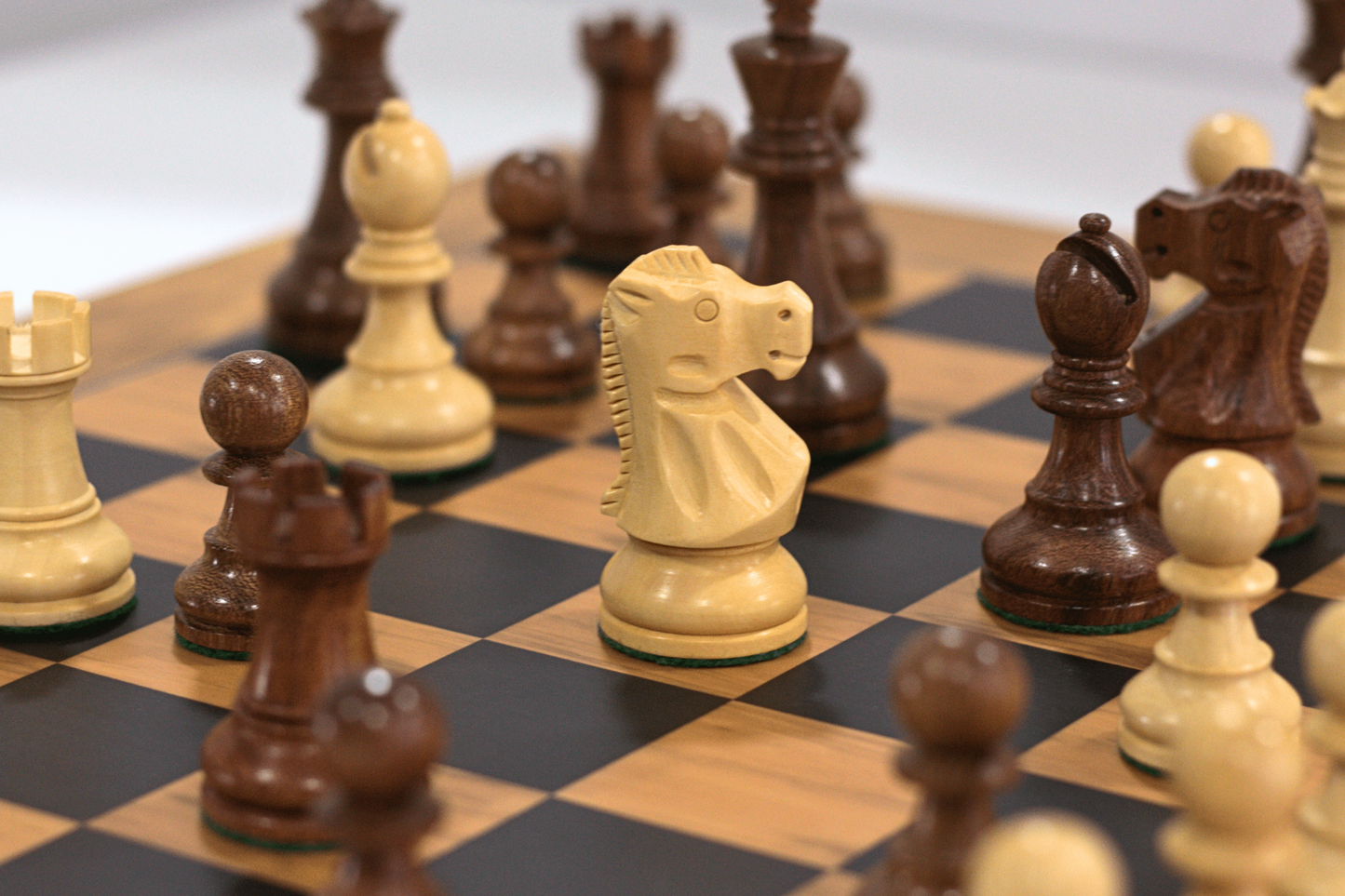 Popular Staunton Chess Pieces (3.75")