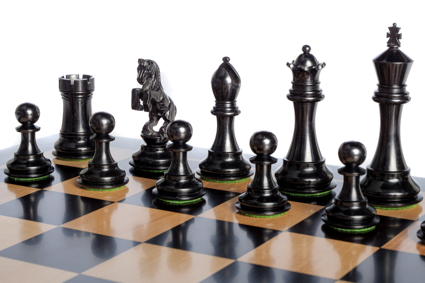 Alexander Staunton Chess Pieces (4.00")